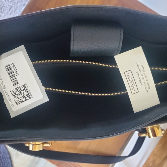 Louis Vuitton Rivers . D. EBE - Picture 2 of 7